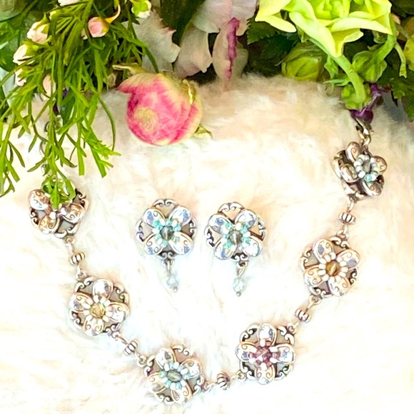 Brighton Jewelry - ⭐️SOLD⭐️Brighton ARIEL FLOWER blue pink crystal beads Flower bracelet earrings